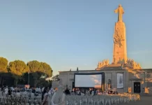 El Cerro de los Ángeles, gran cine al aire libre para ver la película «Sagrado Corazón»