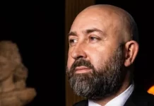 La masonería francesa vuelve a la carga: «Las escuelas católicas no tienen sitio en la República»