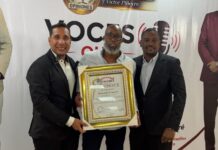 Pascual Linarez recibe reconocimiento del Grupo de Medios Vizcaíno Piñeyro