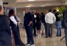 Figuras del arte y la comunicación acudieron a despedir a Elisabeth Ruiz en la funeraria Blandino