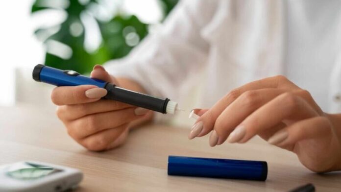pacientes-de-rd-esperan-casi-6-anos-para-acceder-a-medicamentos-ccad7932-focus-0-0-896-504-768x432